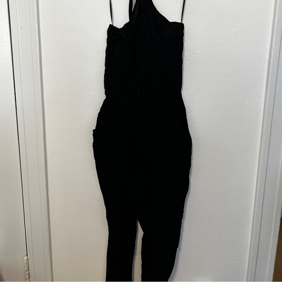 Lulu’s jumpsuit in black size M nwt - Picture 2 of 7